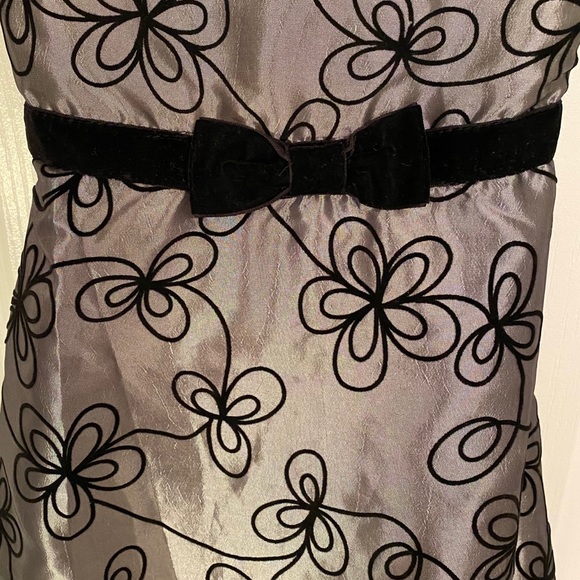 Girls Formal Dress - Picture 4 of 7